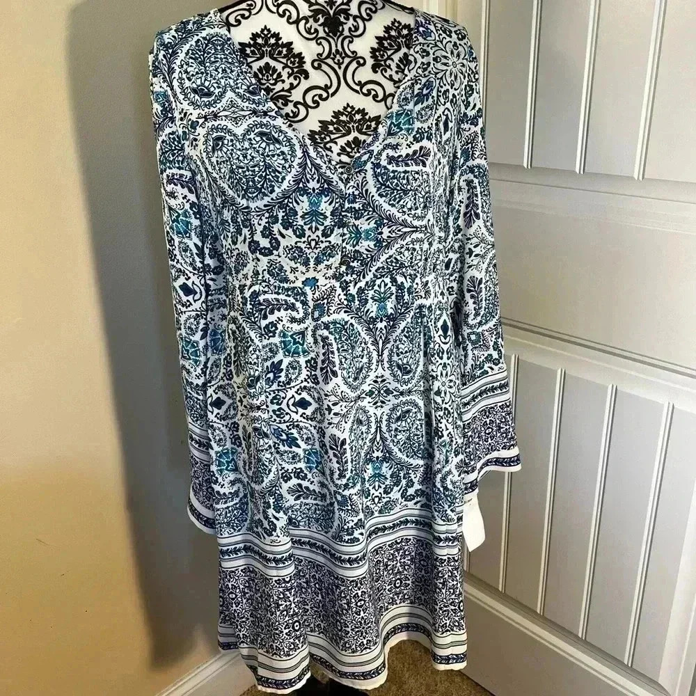 Allen B. By Allen Schwartz Blue and White Paisley Long Sleeve Dress